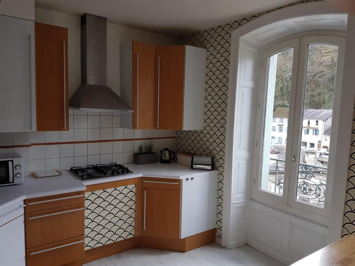 Tulle : Bel Appartement Lumineux En Centre Ville Ngoại thất bức ảnh
