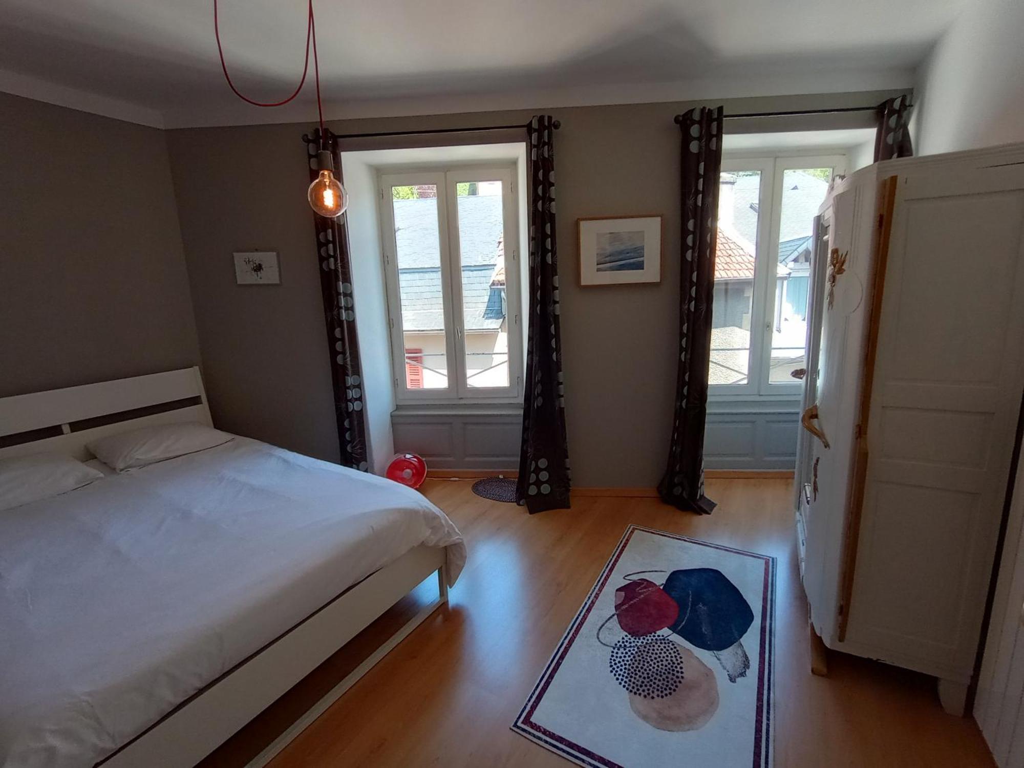 Tulle : Bel Appartement Lumineux En Centre Ville Ngoại thất bức ảnh